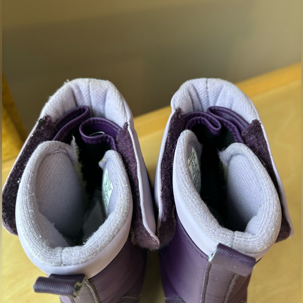 Lands End little girls purple snow boots with Velcro size 12 - Picture 6 of 8